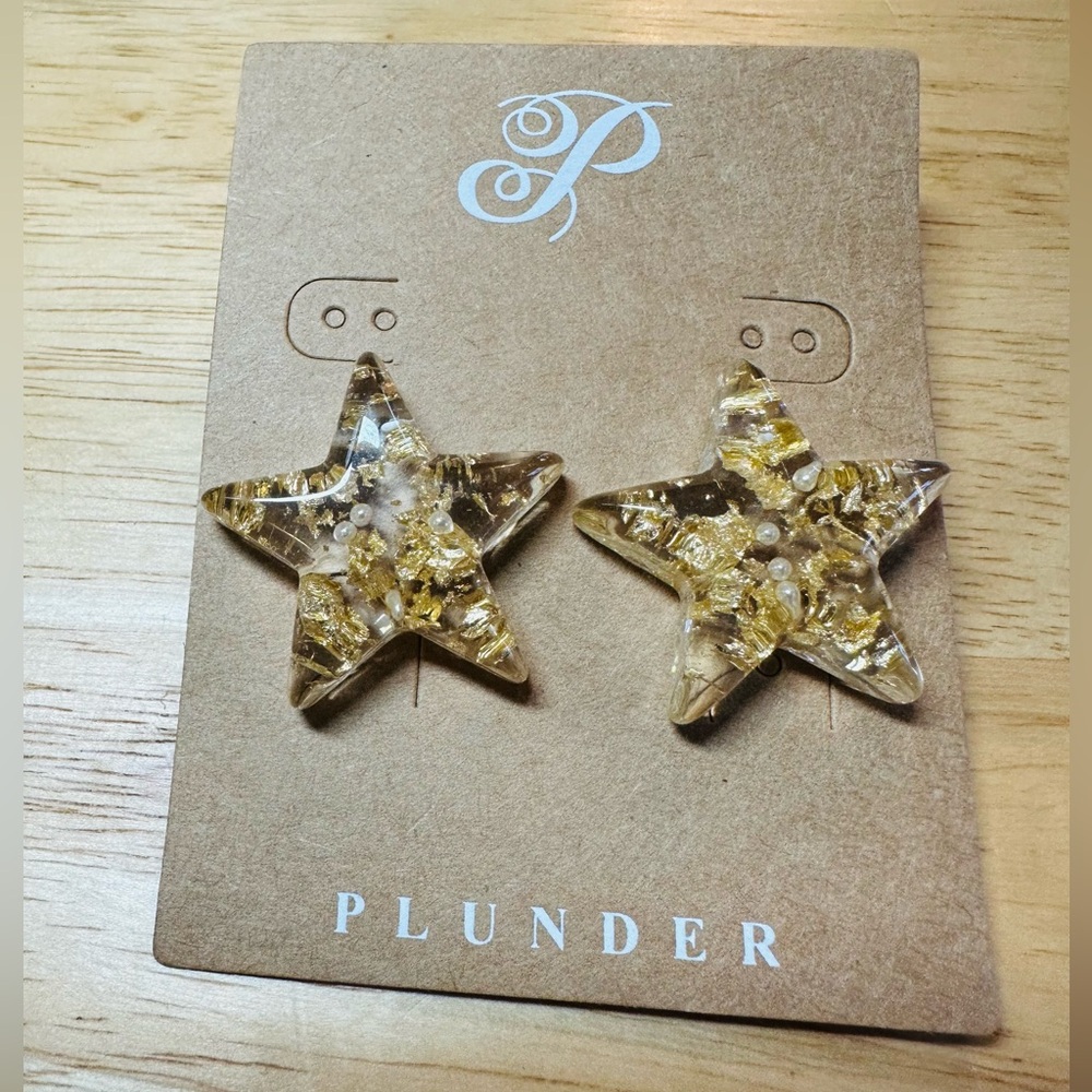Gold Star Acrylic Stud Earrings